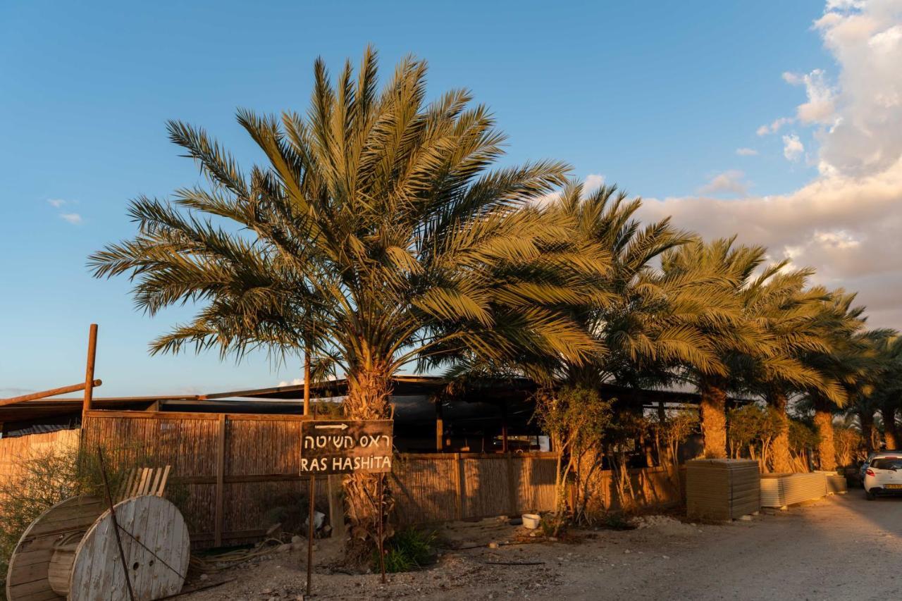 Ras Hasita Hotell Hazeva Exteriör bild